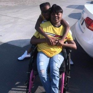 Meet your Posher, Lala